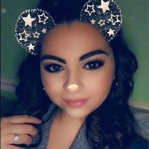 Meet your Posher, Lorena